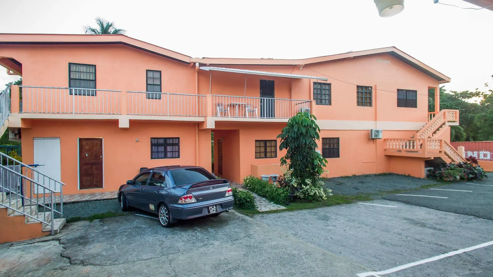 Lesville Tobago Canaan 3*,