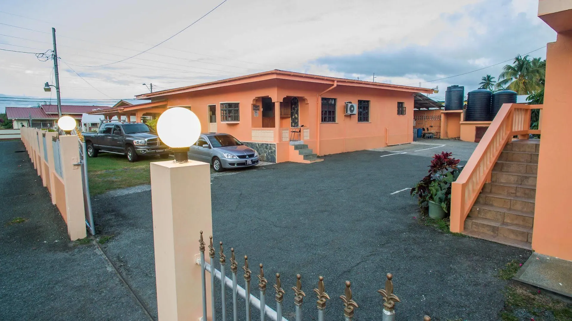 Lesville Tobago Canaan فندق